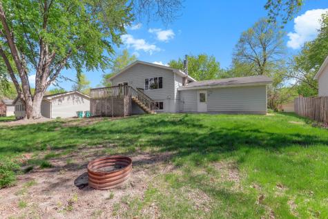 11724 67th Place N Maple Grove MN 55369