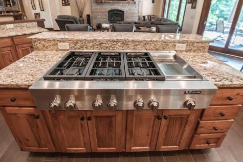 650 33rd Street NW Austin MN 55912
