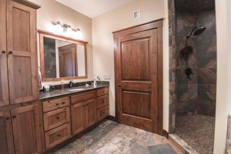 650 33rd Street NW Austin MN 55912