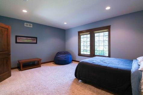 650 33rd Street NW Austin MN 55912