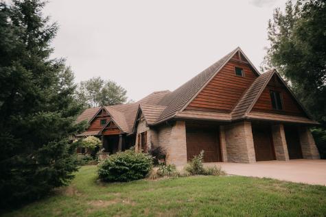650 33rd Street NW Austin MN 55912