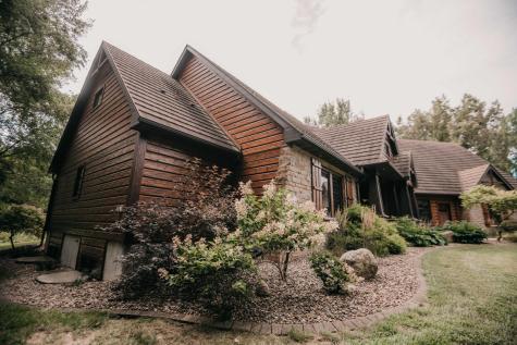 650 33rd Street NW Austin MN 55912