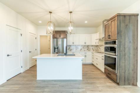 5108 Mira Way W West Fargo ND 58078