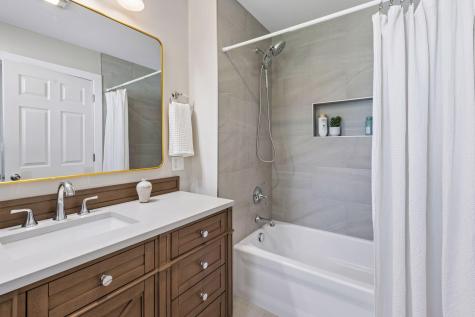 8026 Rose Street Victoria MN 55386