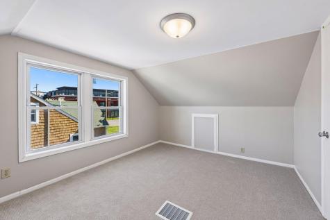 8026 Rose Street Victoria MN 55386