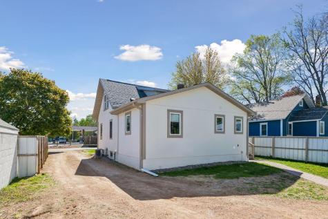 8026 Rose Street Victoria MN 55386