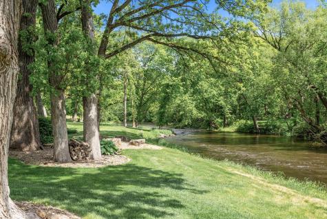 1595 River Shore Drive Hastings MN 55033