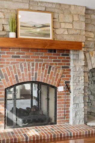 1595 River Shore Drive Hastings MN 55033