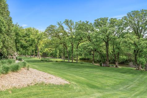 1595 River Shore Drive Hastings MN 55033