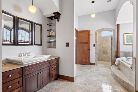 1595 River Shore Drive Hastings MN 55033