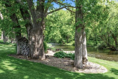 1595 River Shore Drive Hastings MN 55033
