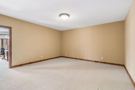 1595 River Shore Drive Hastings MN 55033