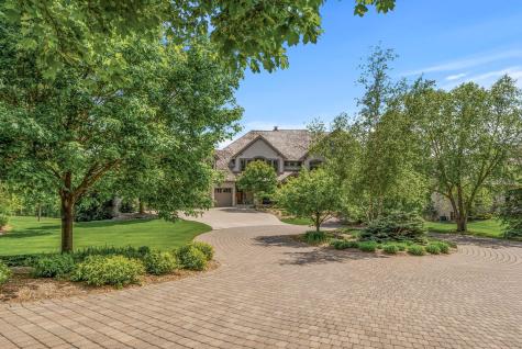 1595 River Shore Drive Hastings MN 55033
