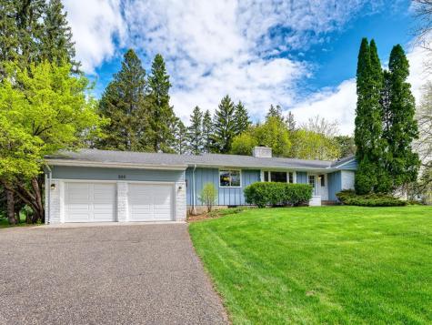 205 Oakview Road West Saint Paul MN 55118