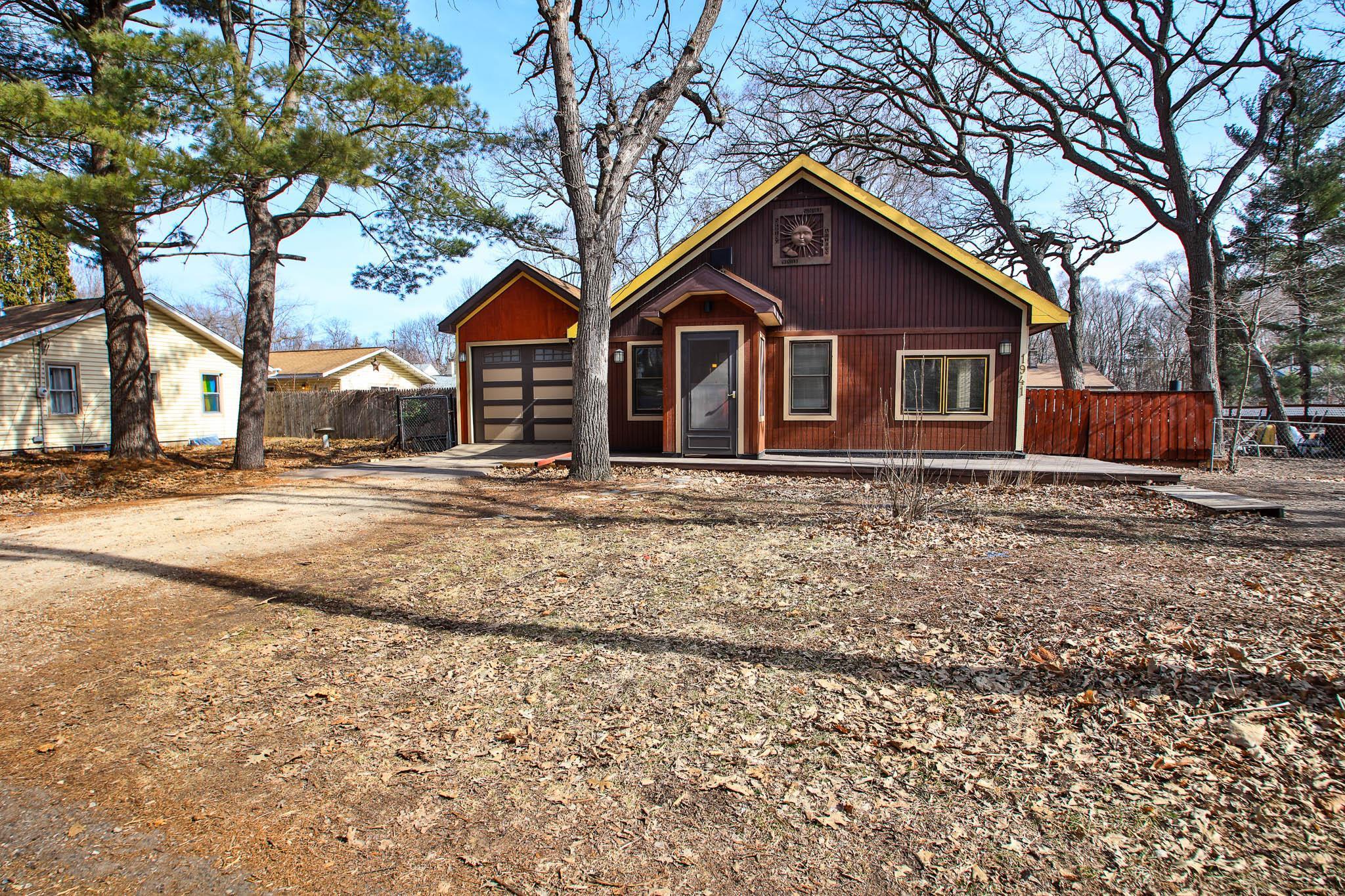 1941 Quentin Avenue S Lakeland MN 55043
