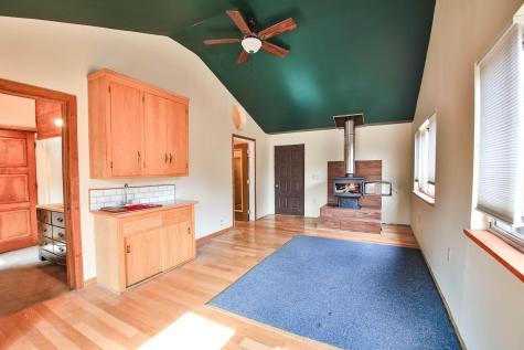 1941 Quentin Avenue S Lakeland MN 55043