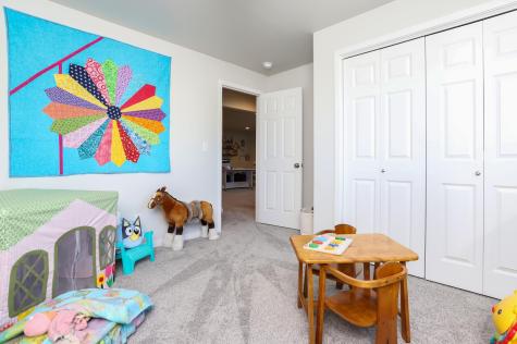 5461 Lori Lane W West Fargo ND 58078