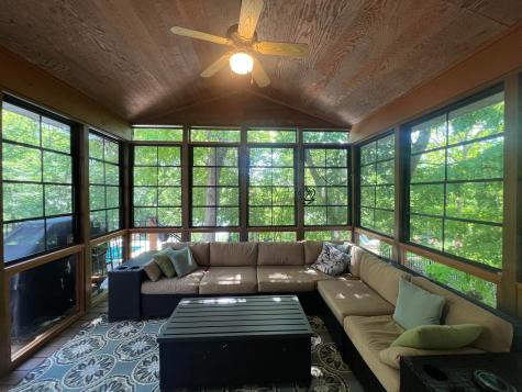 8551 Summit Oaks Bay Savage MN 55378