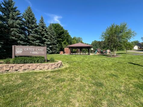 8551 Summit Oaks Bay Savage MN 55378