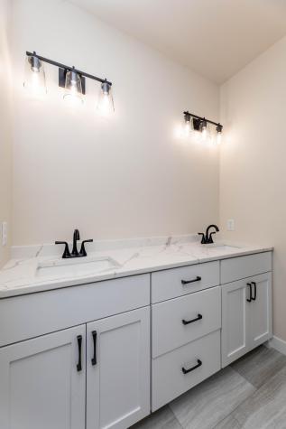 10311 Burgundy Drive Horace ND 58047