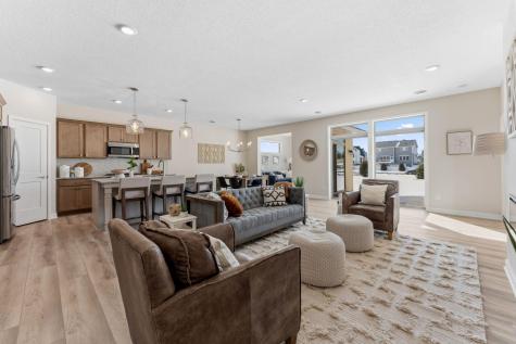 17714 Everest Avenue Lakeville MN 55044
