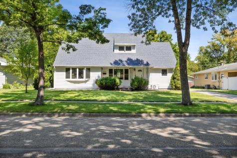 1418 21st Avenue S Moorhead MN 56560