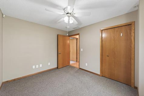 1756 Linden Cove White Bear Lake MN 55110