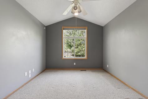 1756 Linden Cove White Bear Lake MN 55110