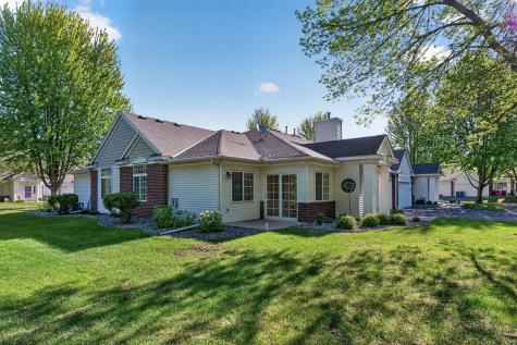 1756 Linden Cove White Bear Lake MN 55110