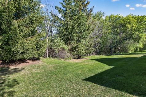 1756 Linden Cove White Bear Lake MN 55110