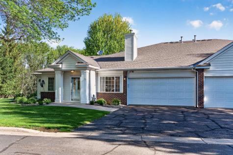 1756 Linden Cove White Bear Lake MN 55110
