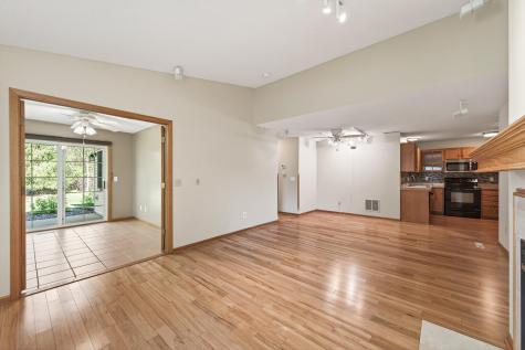 1756 Linden Cove White Bear Lake MN 55110