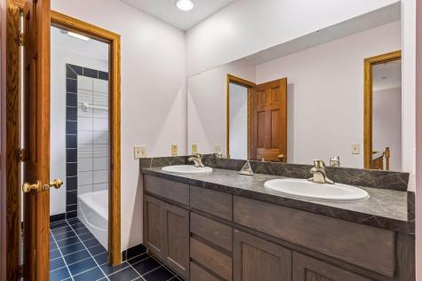 4099 Penfield Court S Afton MN 55001