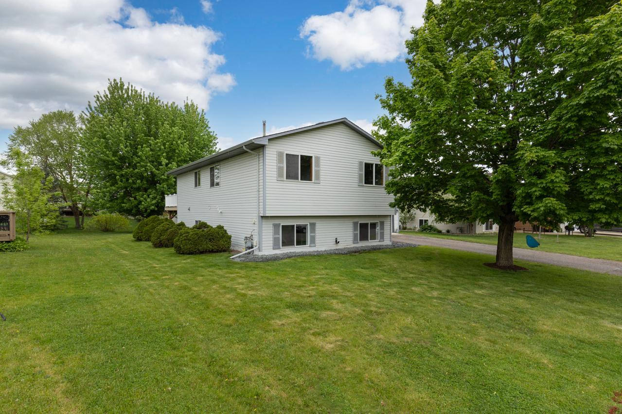 1016 Meadow Street Cologne MN 55322