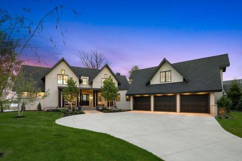 3752 Woodland Cove Parkway Minnetrista MN 55331