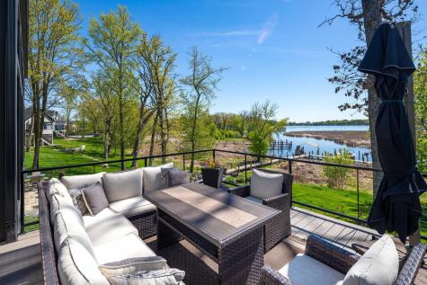 3752 Woodland Cove Parkway Minnetrista MN 55331