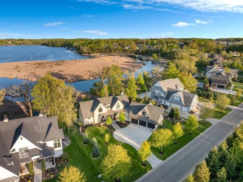 3752 Woodland Cove Parkway Minnetrista MN 55331