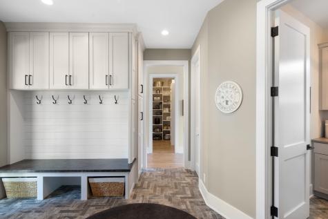 3752 Woodland Cove Parkway Minnetrista MN 55331