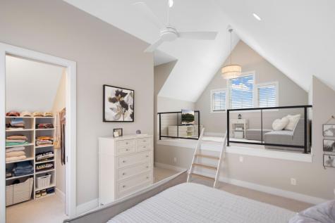 3752 Woodland Cove Parkway Minnetrista MN 55331