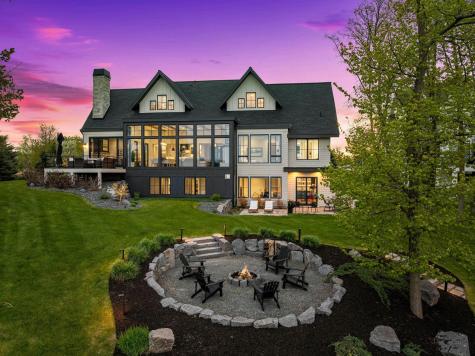 3752 Woodland Cove Parkway Minnetrista MN 55331