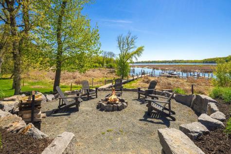 3752 Woodland Cove Parkway Minnetrista MN 55331