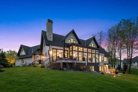 3752 Woodland Cove Parkway Minnetrista MN 55331