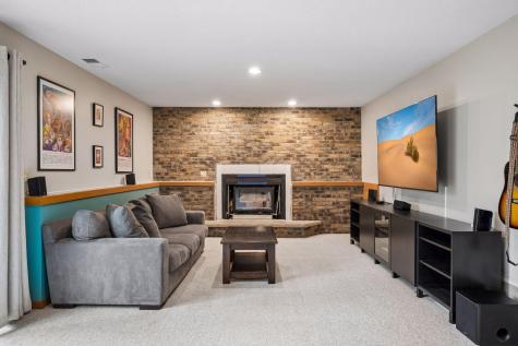 6328 Glacier Lane N Maple Grove MN 55311