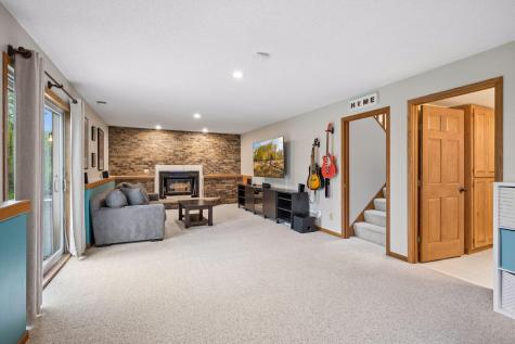6328 Glacier Lane N Maple Grove MN 55311