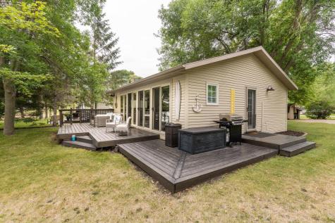 23028 Oak Leaf Lane Battle Lake MN 56515