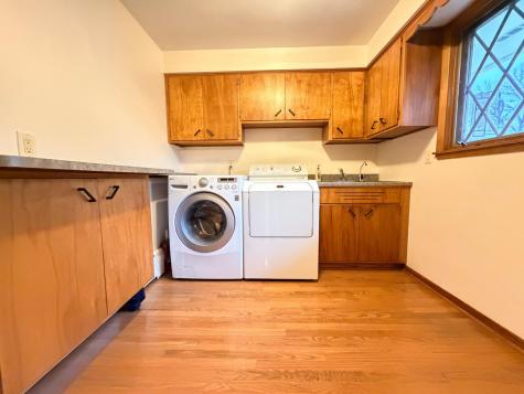 809 W Lake Avenue Worthington MN 56187