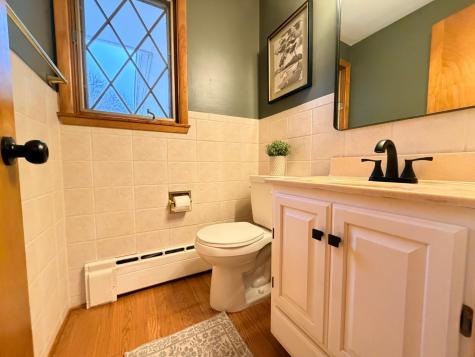 809 W Lake Avenue Worthington MN 56187