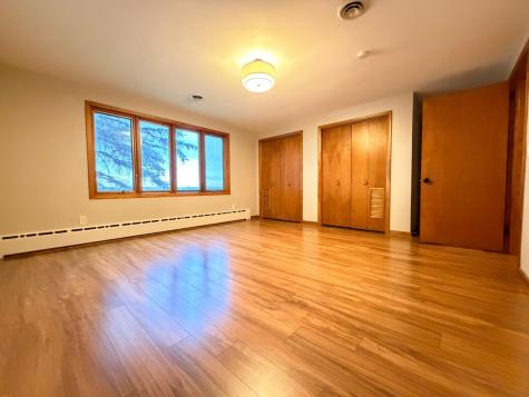 809 W Lake Avenue Worthington MN 56187