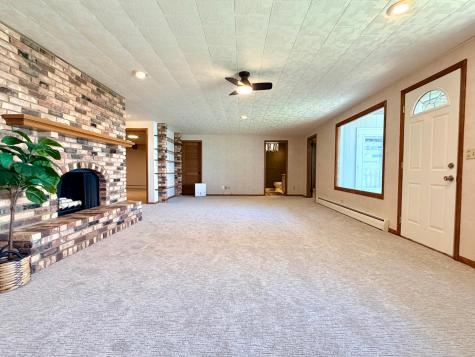 809 W Lake Avenue Worthington MN 56187