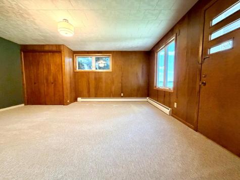 809 W Lake Avenue Worthington MN 56187
